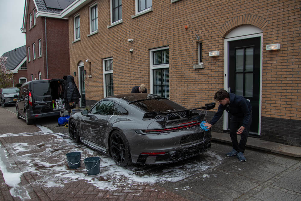 auto poets bedrijf exterieur schoonmaak