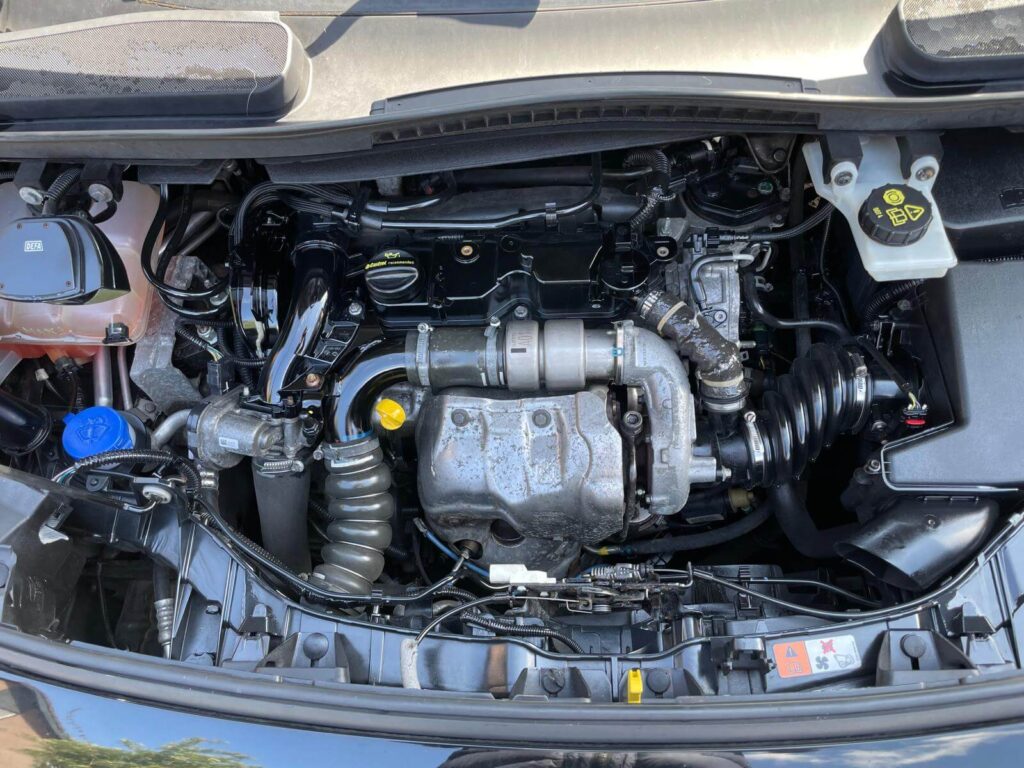 Motorruimtereiniging